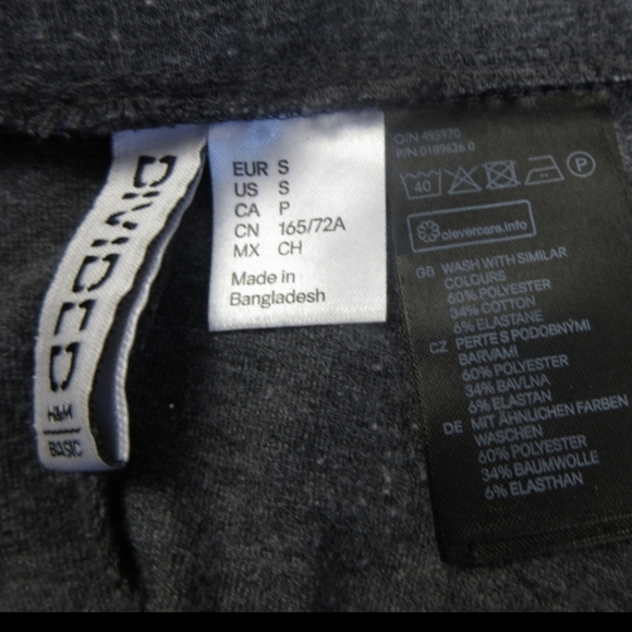 H&M DIVIDED Tennis Skirt Gray Size Small - Picture 4 of 4